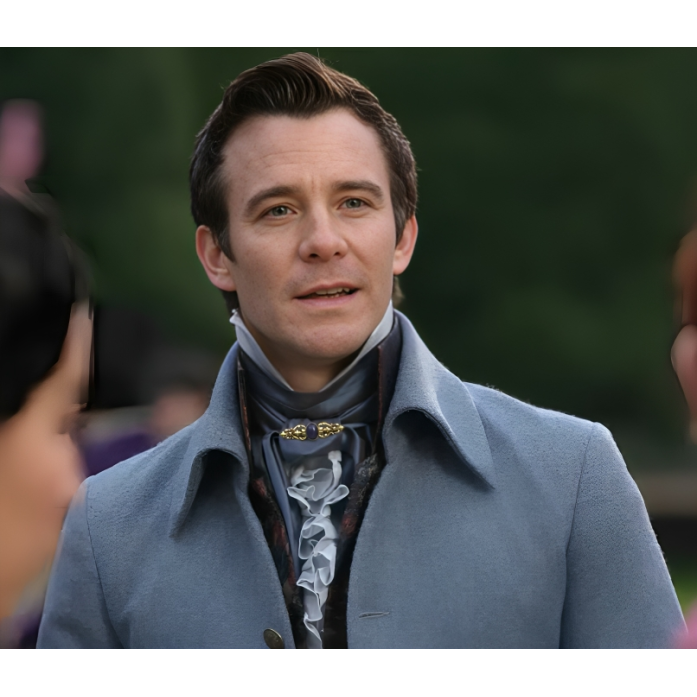 Bridgerton Luke Thompson Grey Coat